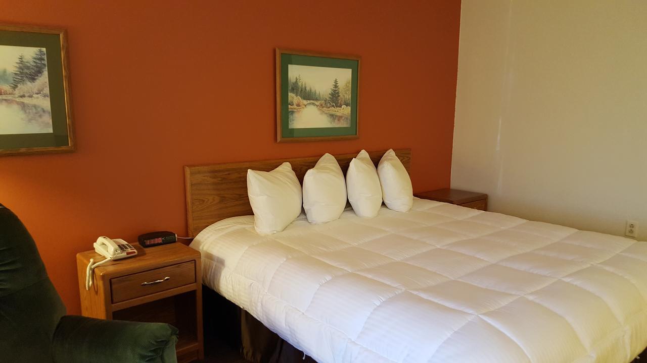 Motel 6 Norway Mi Εξωτερικό φωτογραφία