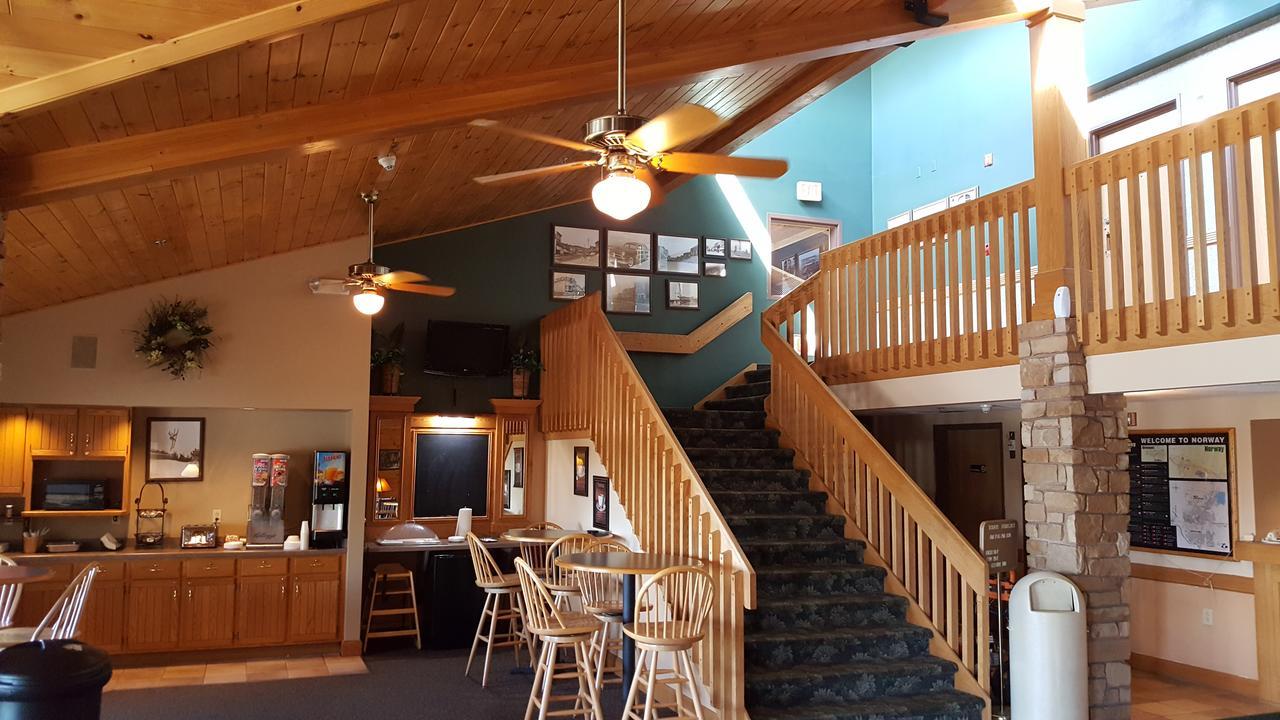 Motel 6 Norway Mi Εξωτερικό φωτογραφία